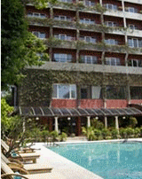 Vivanta by Taj M G Road (Bangalore) http://www.vivantabytaj.com/mgroad-bangalore/overview.html (auf Englisch)