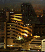 JW Marriott Hotel, Bangkok (Bangkok) http://www.marriott.fr/hotels/travel/bkkdt-jw-marriott-hotel-bangkok (en anglais)