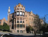 Hospital de la Santa Creu i Sant Pau (Barcelone) http://www.santpau.es (en espagnol)