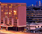 Double Tree International Plaza Hotel (Toronto) http://www.torontoairport.doubletree.com/