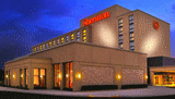 Sheraton Toronto Airport Hotel & Conference Centre (Toronto) http://www.sheratontorontoairport.com (en anglais)