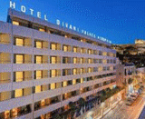 Ort der Veranstaltung CAPA AIRLINE LEADER SUMMIT - AIRLINES IN TRANSITION: Divani Palace Acropolis (Athen)